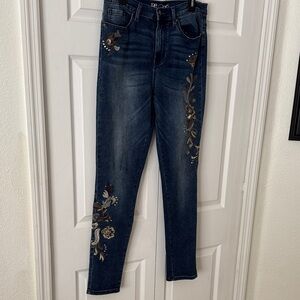 DG2 by Diane Gilman Dark Blue Embroidered Skinny Jeans size 6